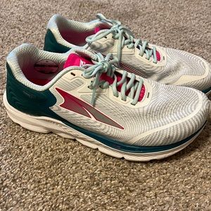Altra shoes